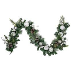 Christmas Central 6' Green Pine Frosted Artificial Christmas Garland With Pinecones And Ornaments Unlit
